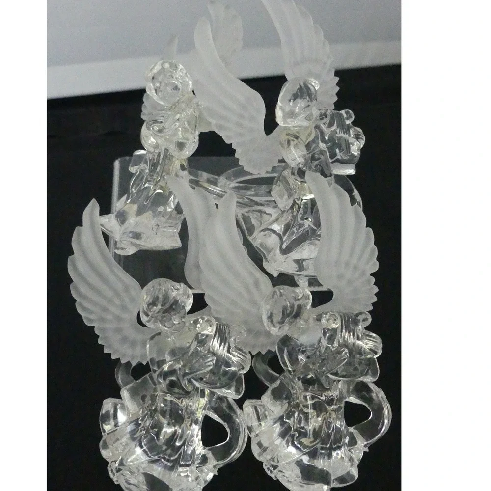 Set of 4 Vintage Clear Acrylic Angel Napkin Rings Frosted Wings Musical Cherubs